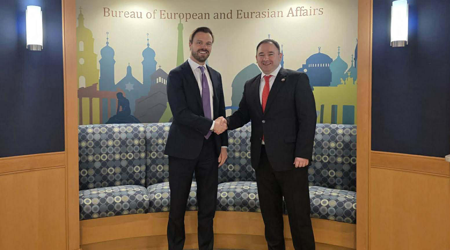 ნიკოლოზ სამხარაძე - შესანიშნავი საუბარი მქონდა ბრენდან ჰანრაჰანთან საქართველო-აშშ-ს ურთიერთობებზე