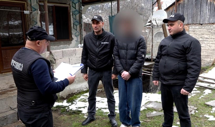 ხაშურში „ელიტ-ელექტრონიქსი“ გაქურდეს - შსს-მ ორი პირი დააკავა