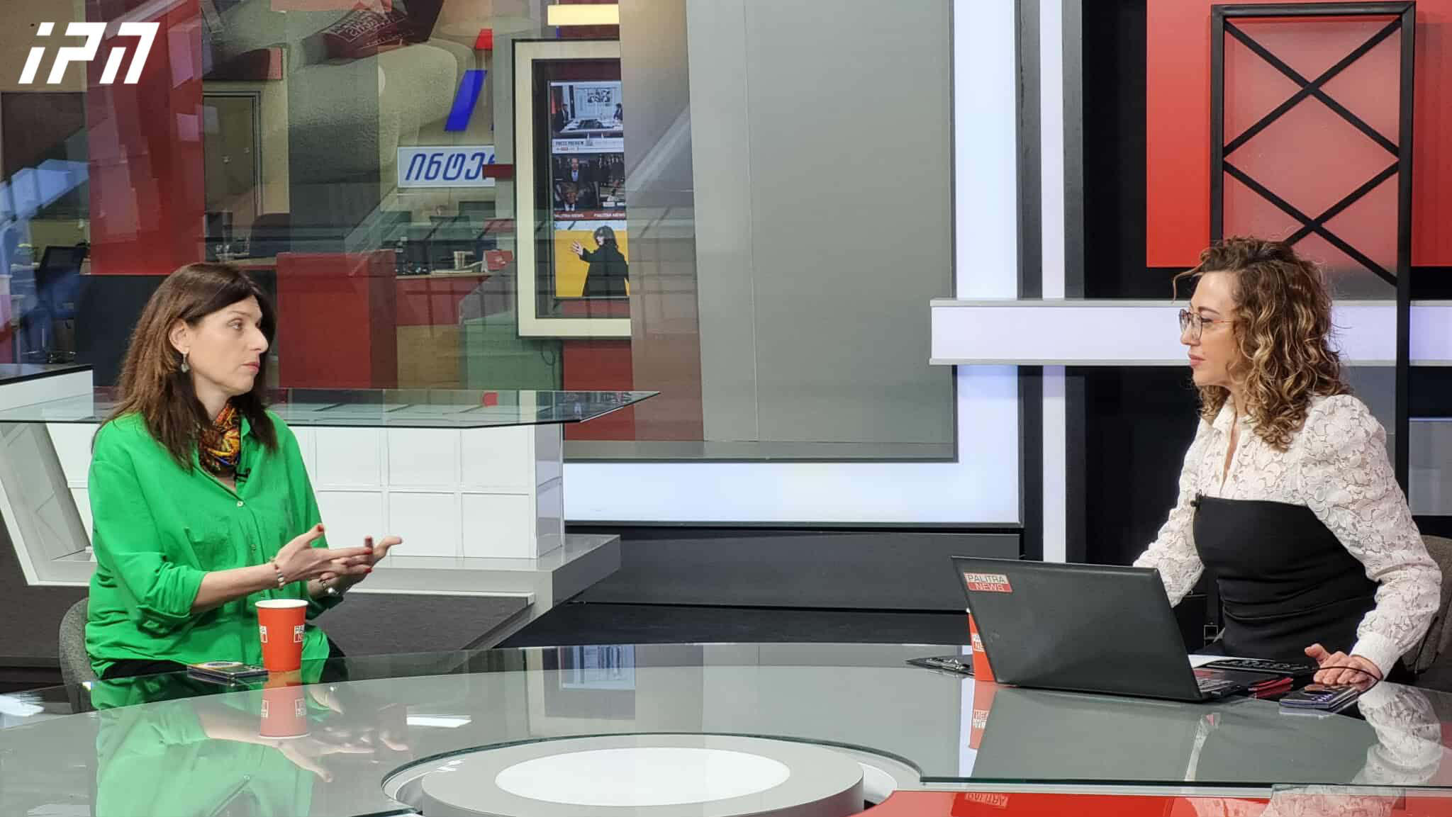 თეონა აქუბარდია - სუს-ის ისტორიაში არასდროს მომხდარა ანალიტიკოსი მოსაზრების გამო დაებარებინათ სისხლის სამართლის მუხლით - ვფიქრობდი, საჯარო ლექციების შეთავაზებას მდინარაძისთვის, რომ ვასწავლოთ, რაღაც პოლიტიკა აწარმოონ საფრთხეების შემცირებისთვის