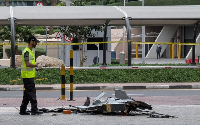 დუბაიში აფეთქებების ხმები ისმოდა - ქალაქის ცენტრში შენობა დაზიანდა