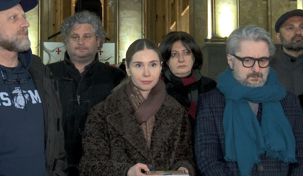 „ოპოზიციის ალიანსი“ - რეჟიმის წინააღმდეგ საერთაშორისო განაჩენი გამოტანილია - ახლა ჩვენი ვალია, საზოგადოებრივი, პოლიტიკური ერთიანობით განაჩენი მოვიყვანოთ სისრულეში, ივანიშვილი მოვიშოროთ მშვიდობიანად და დავიბრუნოთ ქვეყანა