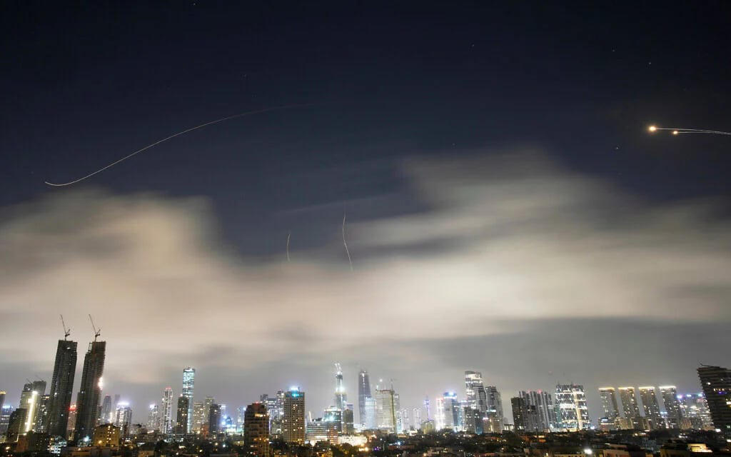 ირანმა ისრაელს ბალისტიკური რაკეტებით ხუთჯერ შეუტია - ისრაელის თავდაცვის ძალების ცნობით, ყველა რაკეტა მოიგერიეს