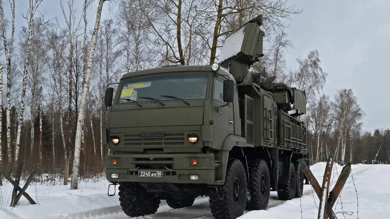 რუსეთის თავდაცვის სამინისტრო - 145 უკრაინული დრონი ჩამოვაგდეთ, მათ შორის 46 მოსკოვისკენ მიფრინავდა