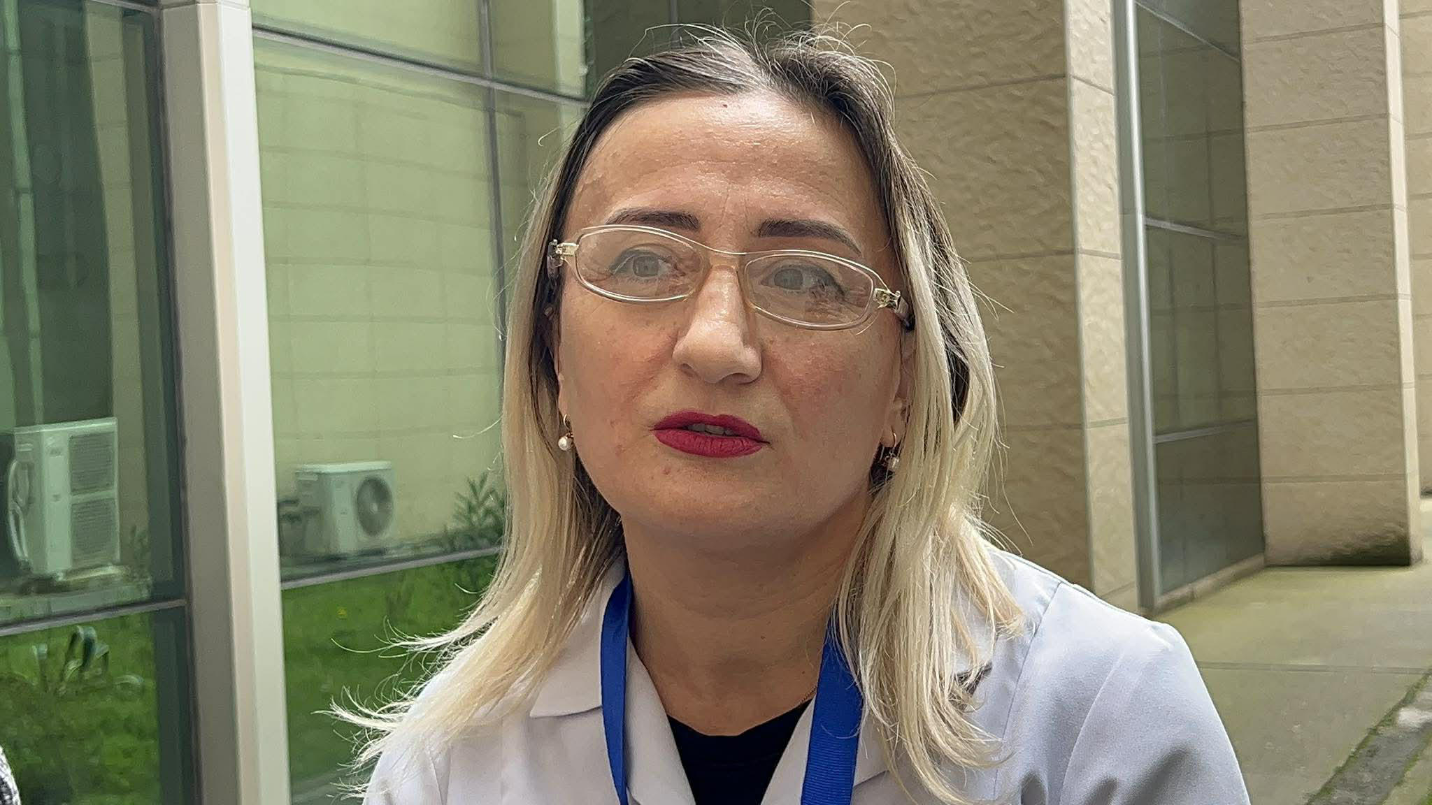 ექიმი სპეცოპერაციის დროს დაშავებულ ქალზე - აღენიშნებოდა ორივე ქვემო კიდურის არეში მრავლობითი ნაჩხვლეტ-ნაკაწრი ჭრილობა, მის სიცოცხლეს საფრთხე არ ემუქრება და იგეგმება გაწერა ბინაზე