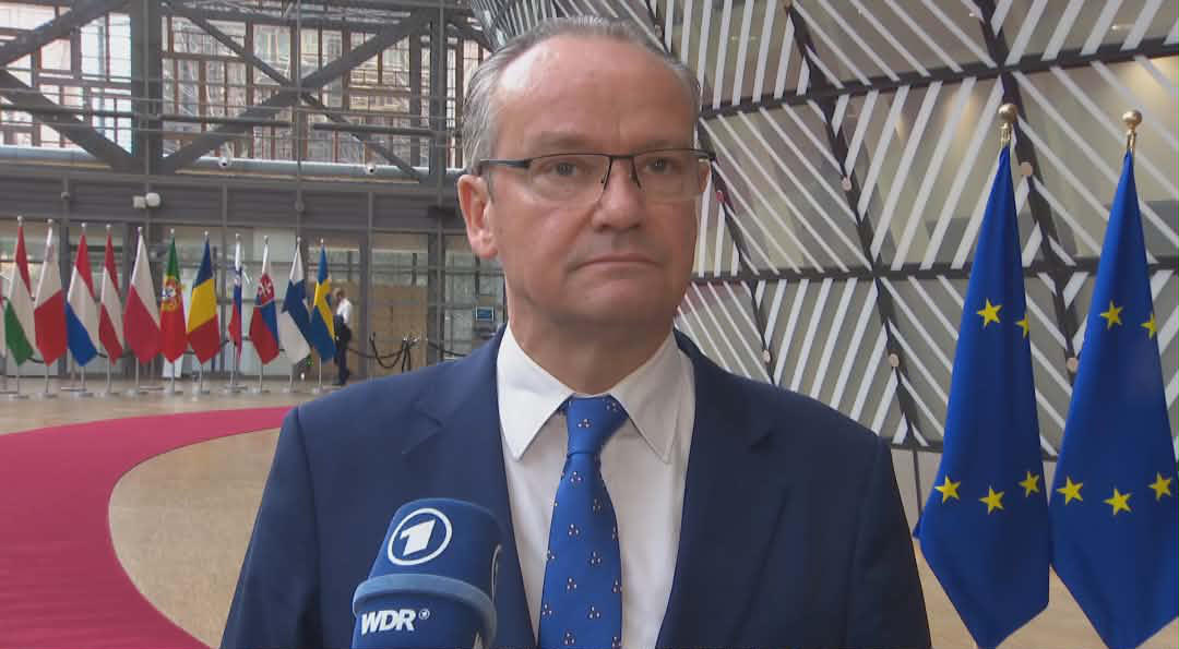 ევროპის საკითხებში გერმანიის სახელმწიფო მინისტრი - საქართველოზეა დამოკიდებული, რომ ევროკავშირის მიმართულებით, წინ იაროს - ამისთვის კი აუცილებელია ევროპული ღირებულებების გაზიარება, დემოკრატიის, სიტყვისა და პრესის თავისუფლების დაცვა