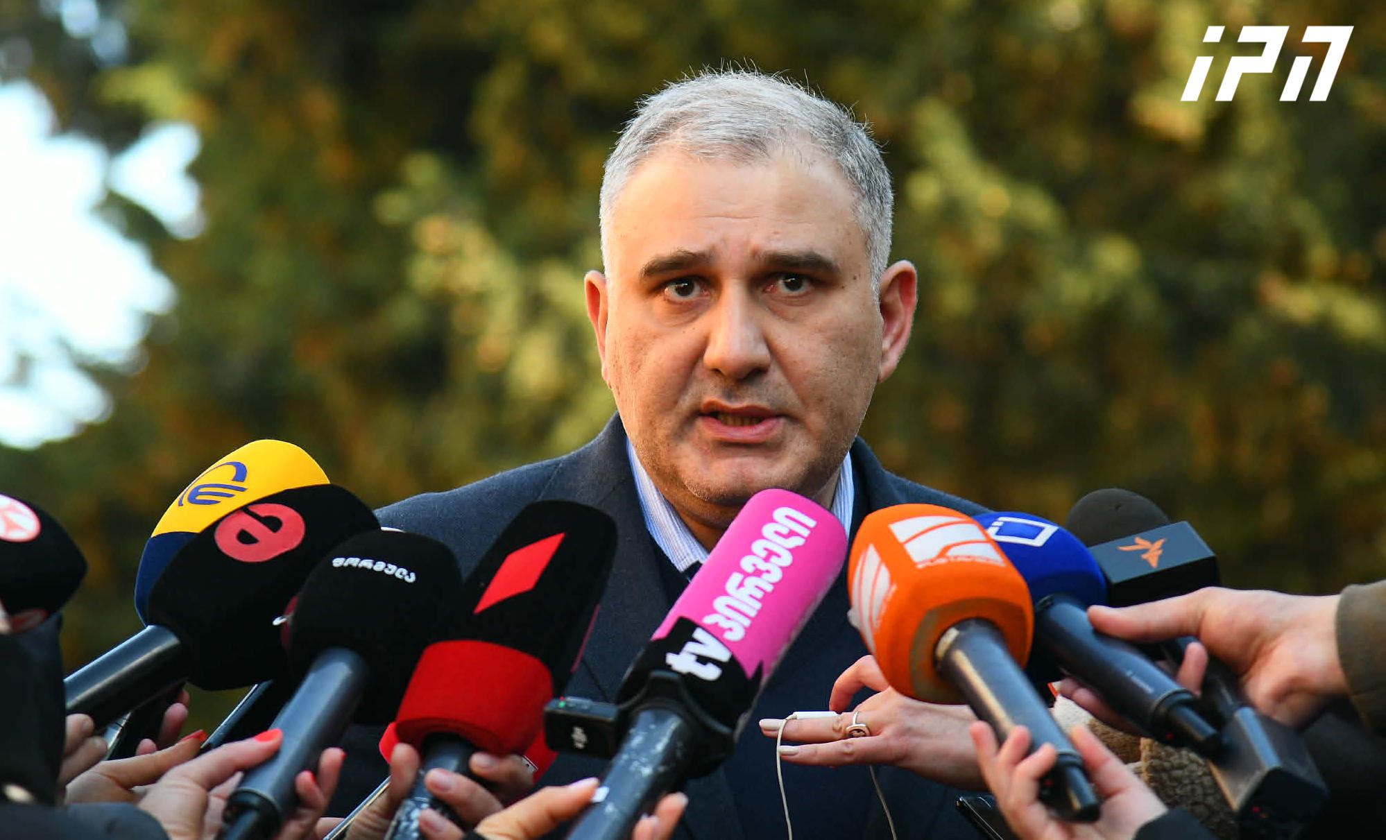 მიხეილ სარჯველაძე - გამართულ კონსილიუმზე გაანალიზდა არსებული კლინიკური მდგომარეობა - ითქვა, რომ მკურნალობა სწორედ ისე მიმდინარეობს, როგორც უნდა მიმდინარეობდეს