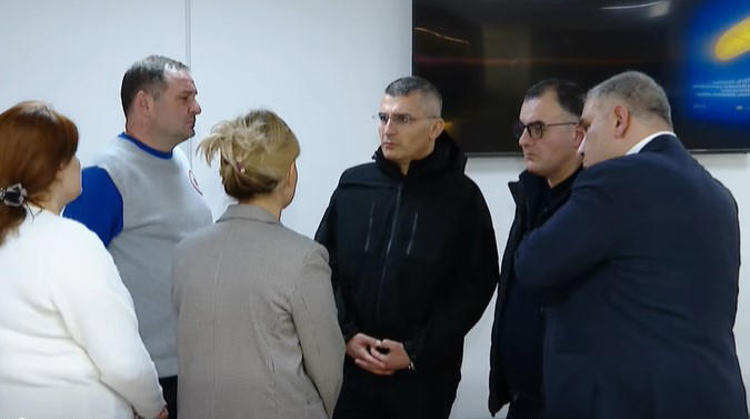 პატრიარქის ჯანმრთელობის მდგომარეობის გასაცნობად კავკასიის მედიცინის ცენტრში ჯანდაცვის მინისტრი იმყოფებოდა