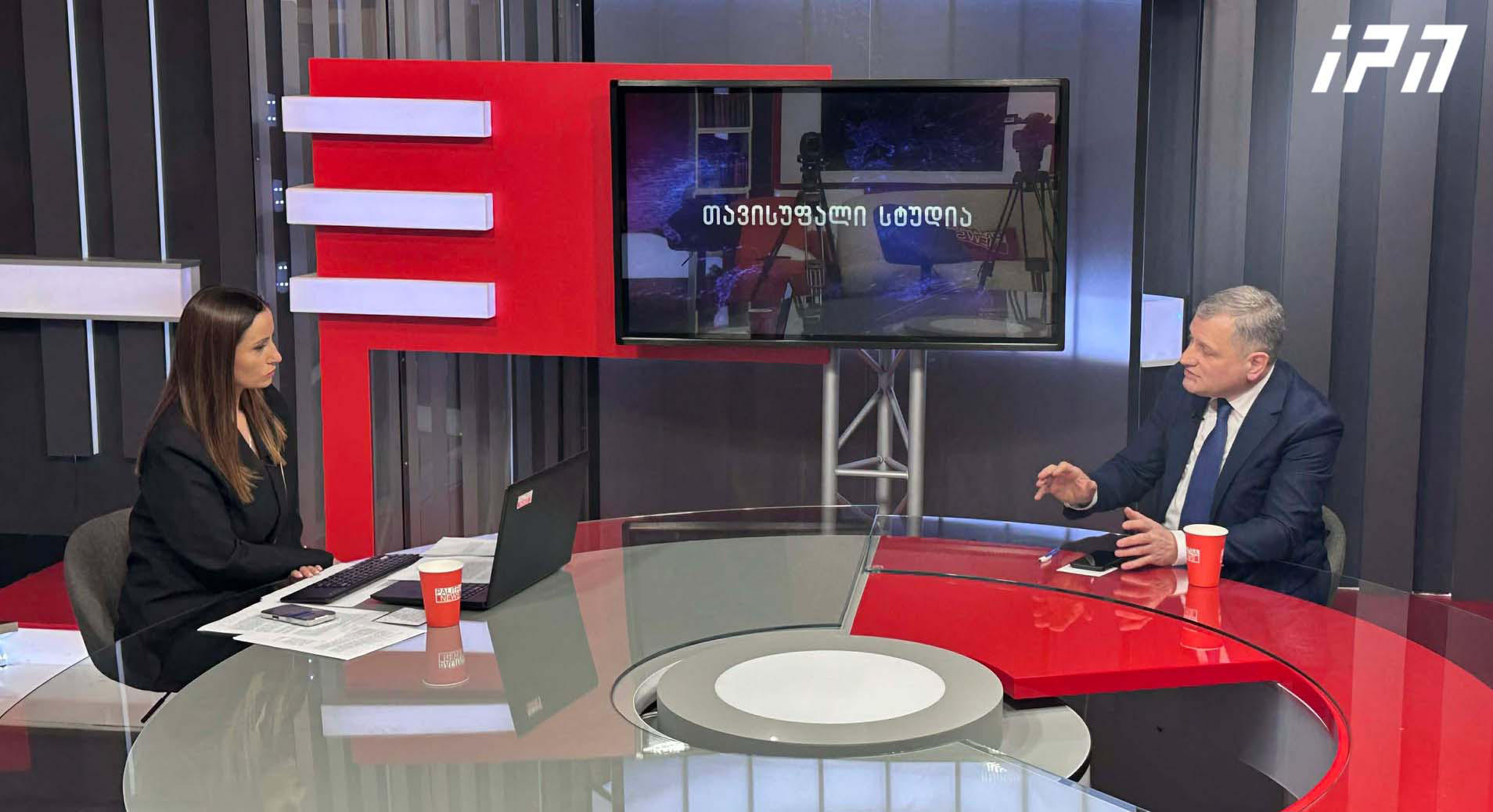 არმაზ ახვლედიანი - ყველაზე დიდი პატივისცემა პატრიარქის ხსოვნისა და მემკვიდრეობის სწორად გააზრება იქნება, თუ ხელისუფლება გადადგამს რამდენიმე არსებით კომპრომისულ ნაბიჯს - დიდი შერიგება უნდა მოხდეს