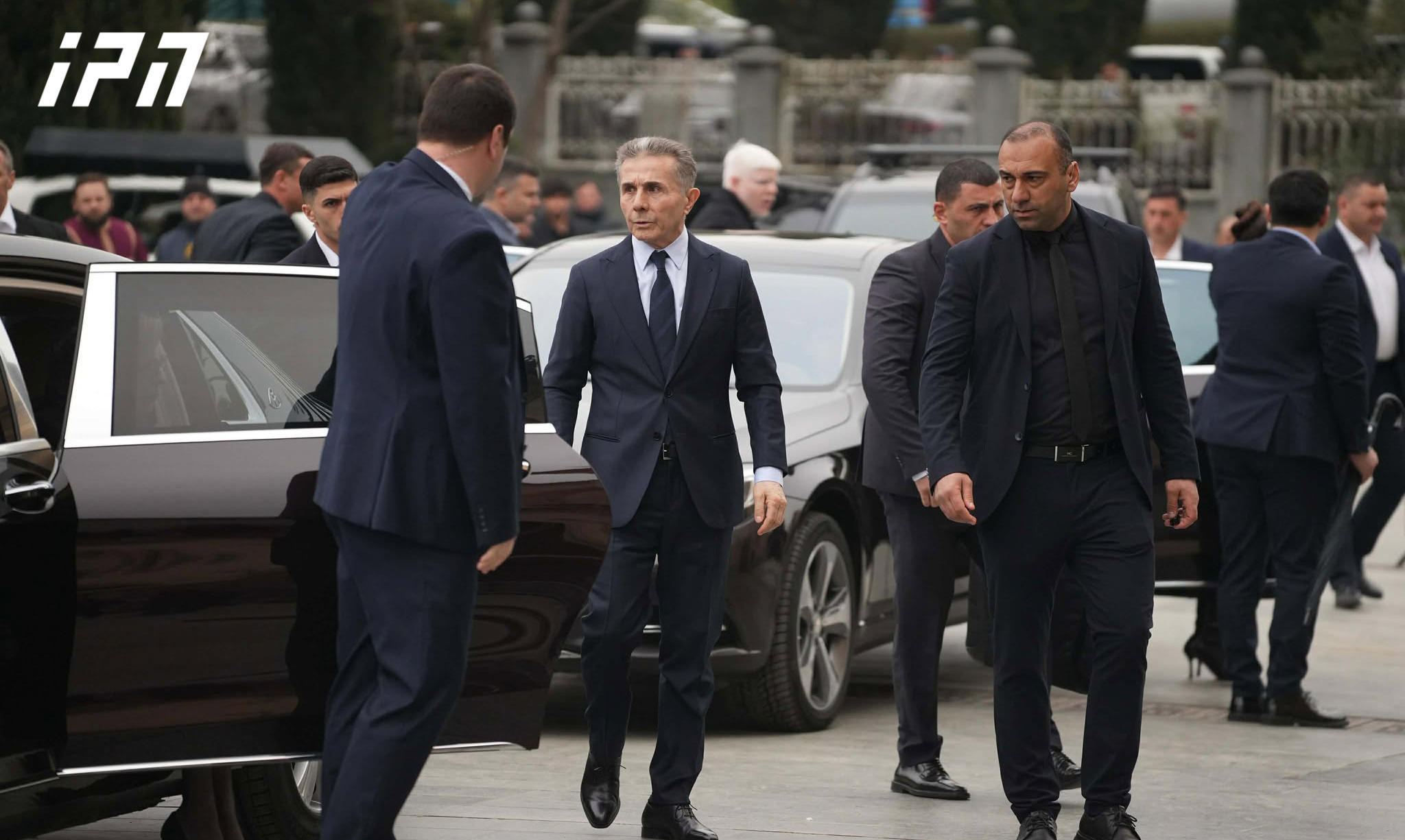 სამების ტაძარში ბიძინა ივანიშვილი მივიდა