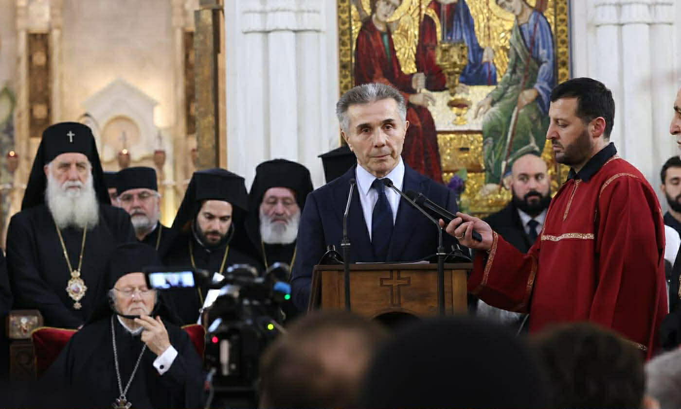 ბიძინა ივანიშვილი - დღეს ვემშვიდობები ჩვენს სულიერ მამას - დღეს, ყველა ქართველის მსგავსად გულით ვატარებ დიდ ტკივილსა და სიყვარულს, რომელიც ახსნას არ საჭიროებს, რადგან ის ყველა ჩვენგანისთვის საერთოა