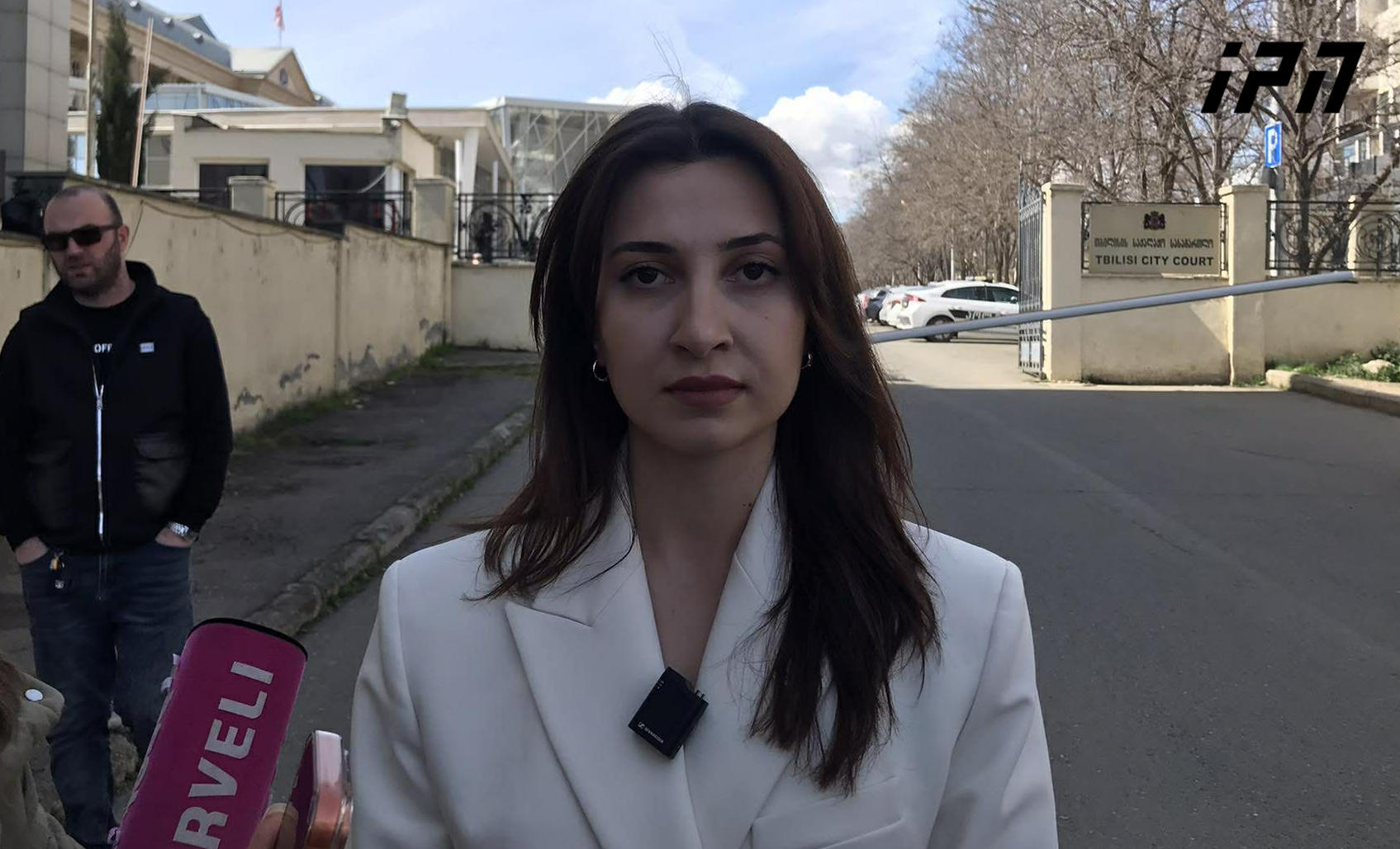 ელენე ხოშტარიას საქმის პროკურორი - საქმეში წარმოდგენილი იყო თვითმხილველი მოწმის ჩვენება, რომელიც შეესწრო და გადაიღო დანაშაულის ჩადენის ფაქტი