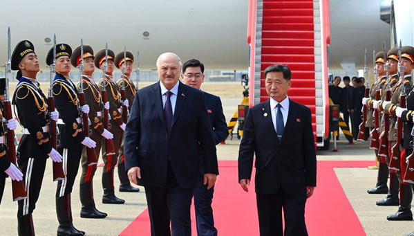 ალექსანდრე ლუკაშენკო ჩრდილოეთ კორეაში ჩავიდა