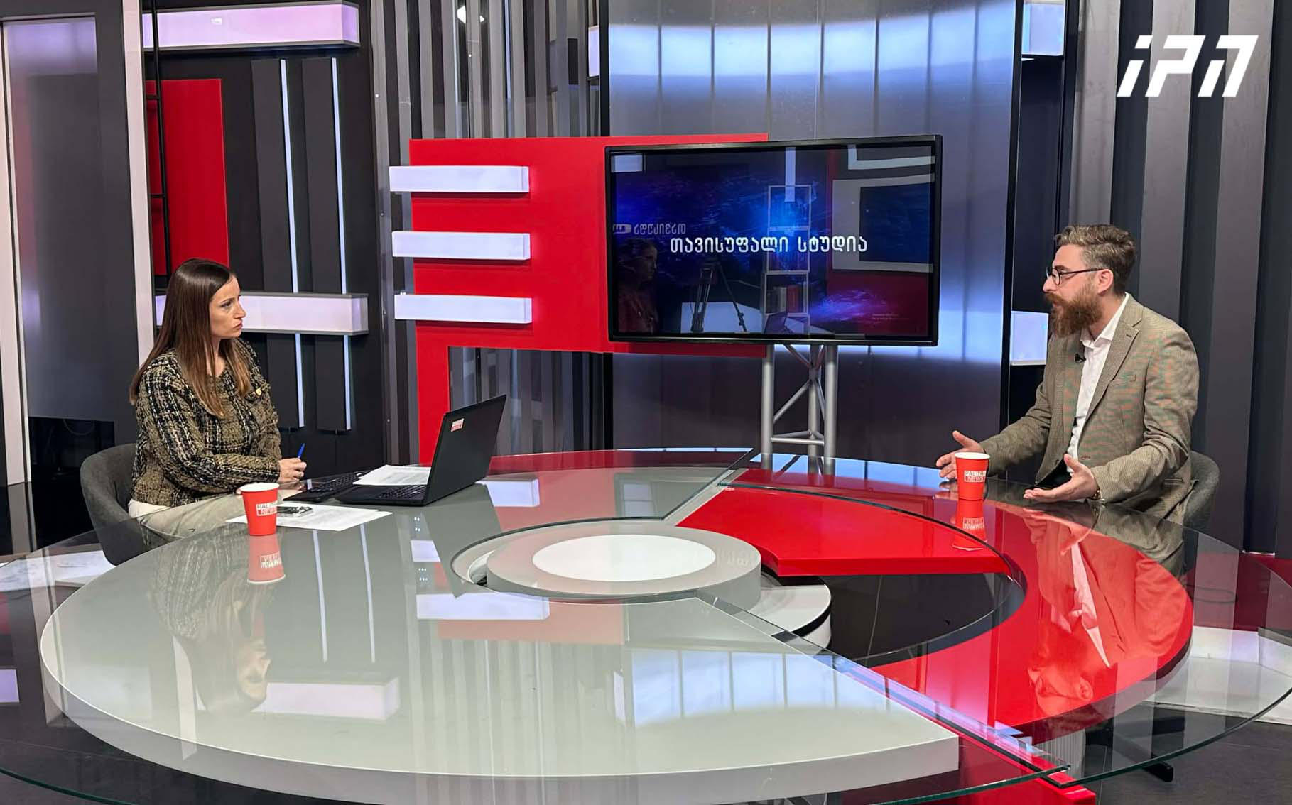 გიორგი ბუტიკაშვილი - ანდრეოლისი არ ხვდება ქვეყნის ე.წ. პრემიერს, პარლამენტის თავმჯდომარეს, თუნდაც ე.წ. პრეზიდენტს, ეს არის გზავნილი, რომ აშშ-ს ინტერესია ეკონომიკური თანამშრომლობა საქართველოსთან და არა „ოცნებასთან“ - “ოცნება” მხოლოდ იმას აჟღერებს, რაც აწყობს