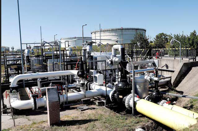 Reuters - რუსეთმა ნავთობის საექსპორტო შესაძლებლობების მინიმუმ 40% დაკარგა