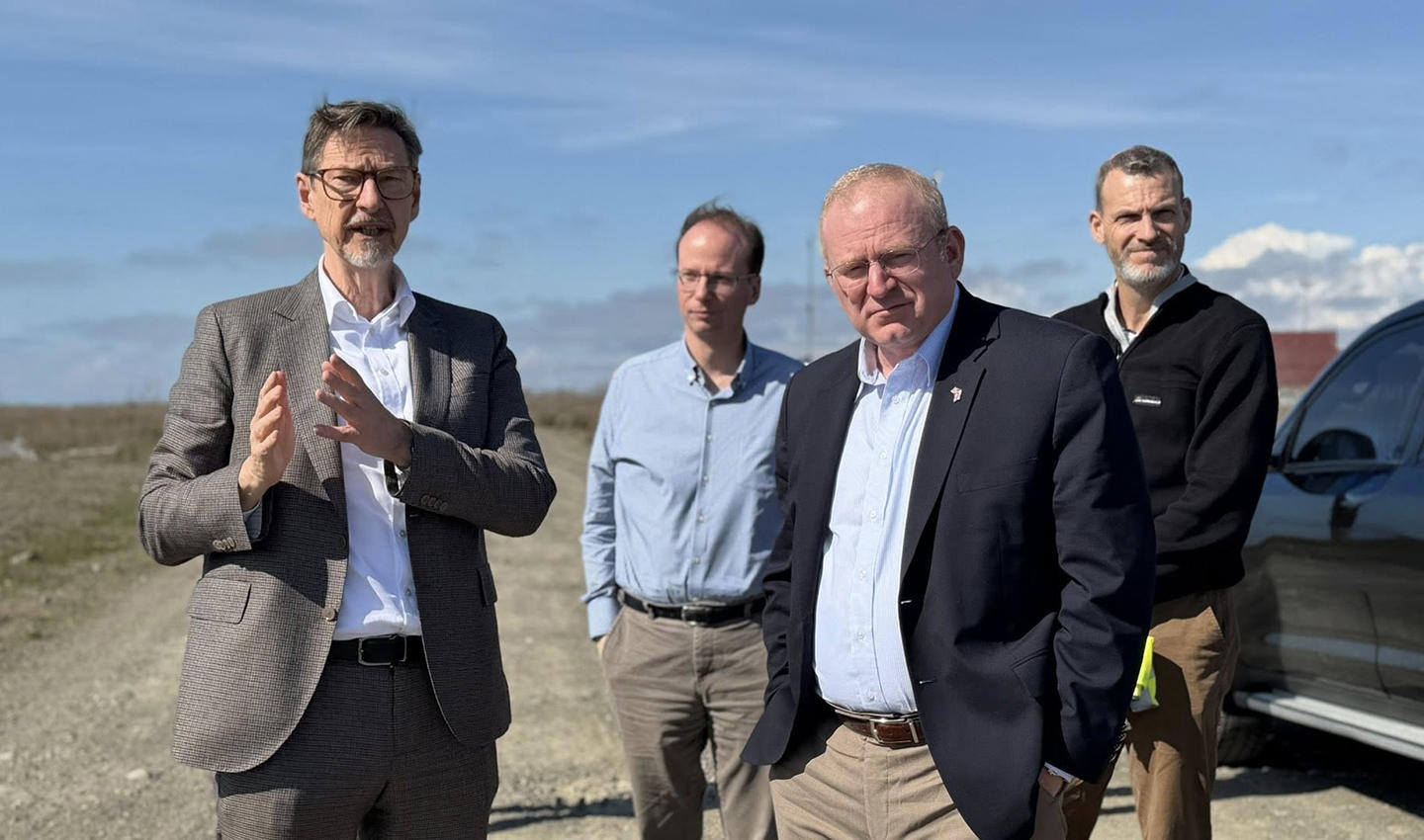 „ეიპიემ ტერმინალს ფოთი“ პიტერ ანდრეოლის ვიზიტის შესახებ ინფორმაციას ავრცელებს