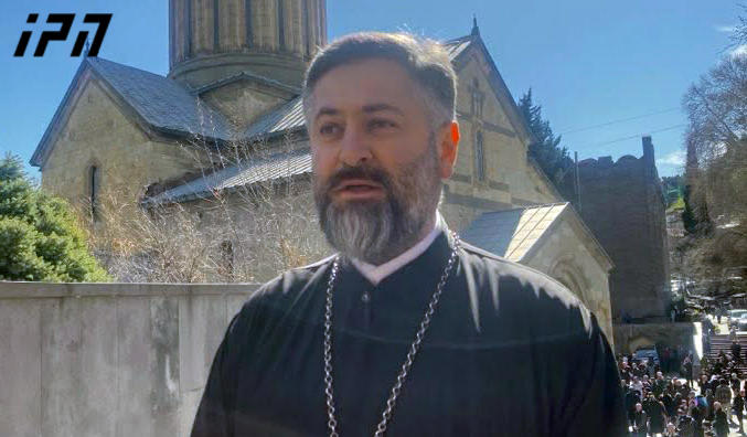 დეკანოზი იაკობ მახნიაშვილი - მიჩვეული ვართ სახელისუფლო არჩევნებს, სადაც ვნებათაღელვაა, ეს პროცესები, არ უნდა გადმოვიტანოთ საეკლესიო სულიერ ველზე - არაფერი გარე ჩარევა არ იგრძნობა