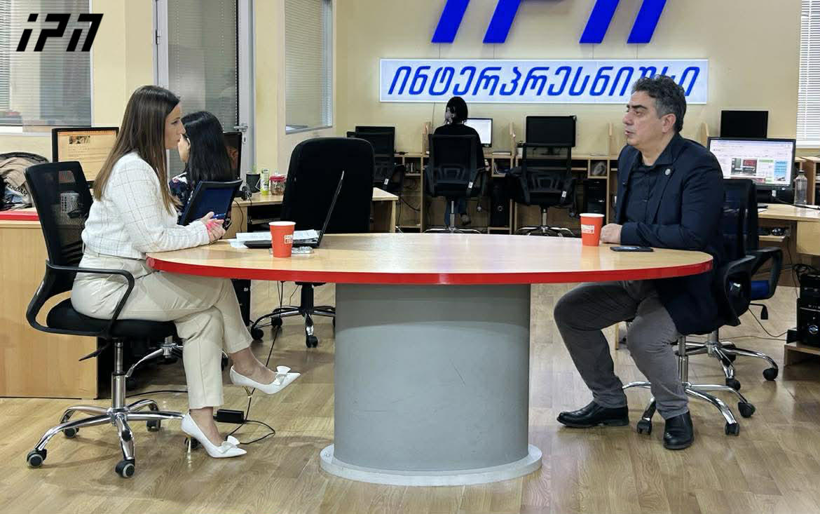 ბაკურ კვაშილავა - „ოცნებას“ ირანთან ურთიერთობის შეცვლა მოუწევს - ის მშიშარა ხელისუფლებაა, რომლის პოლიტიკა ორიენტირებულია მაგიდის ქვეშ შეძრომასა და დამალვაზე, მაგრამ როცა იპოვიან, როგორც აშშ-მა იპოვა, არ ექნება საშუალება, „ორ ფეხზე“ მტკიცედ დადგეს