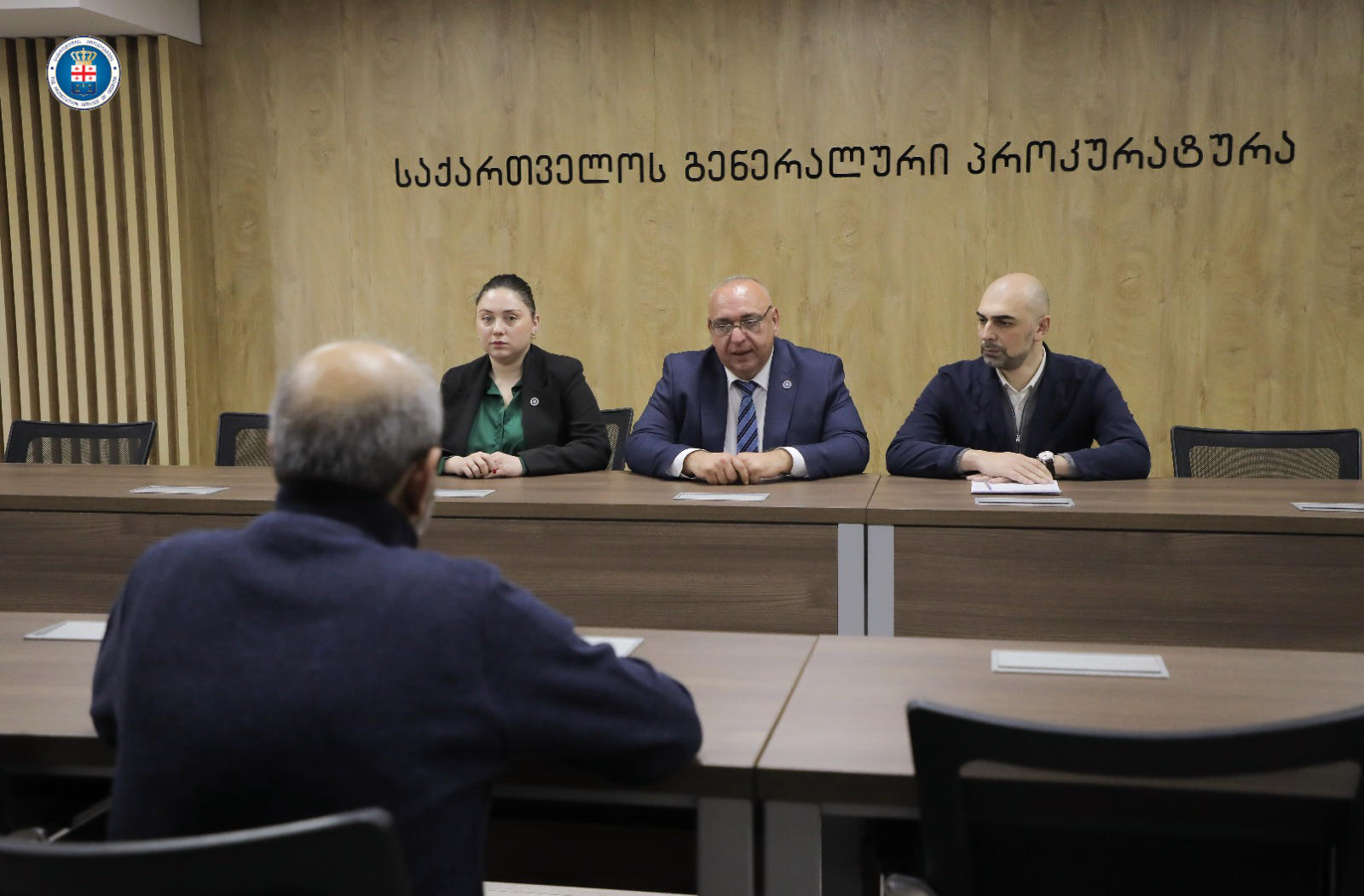 პროკურატურამ „თბილისის ავტობუსის“ ყოფილი გენერალური დირექტორის, ბესიკ ნათენაძის მიმართ გამოტანილი გამამტყუნებელი განაჩენის გადასინჯვის გადაწყვეტილება მიიღო