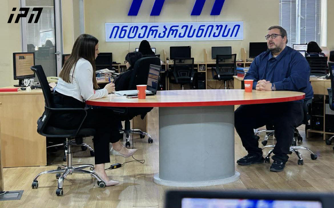 ლევან ლორთქიფანიძე - ომბუდსმენის ანგარიში აჩვენებს, რომ როგორი პროსახელისუფლებოც არ უნდა იყოს სახალხო დამცველი, შეუძლებელია, ვერ შეამჩნიო ის ორმაგი სტანდარტი, რომელიც, მაგალითად, ვრცელდება პოლიტიკურ პროტესტზე