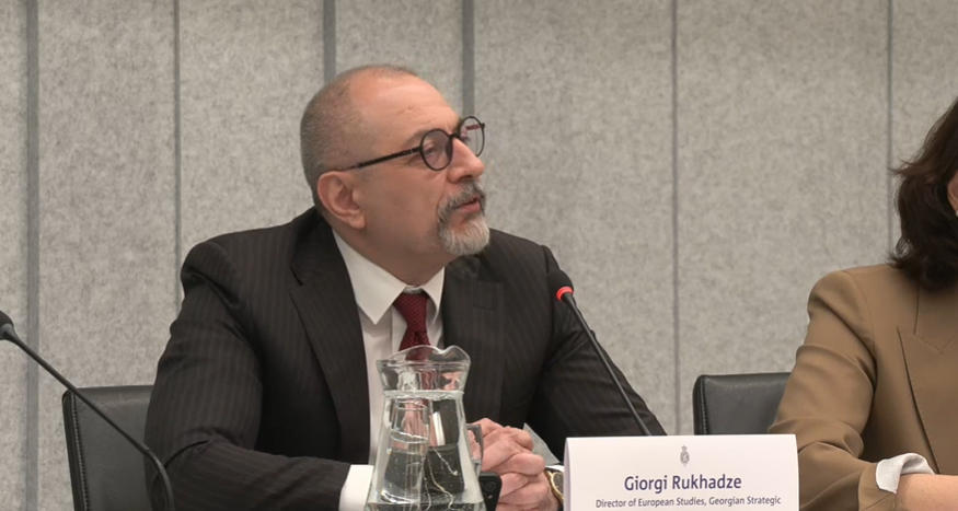 გიორგი რუხაძე - სამწუხაროდ, დღევანდელი მდგომარეობით, საქართველო მიტაცებულ სახელმწიფოს წარმოადგენს, უფრო და უფრო უახლოვდება ავტორიტარული ქვეყნების კლუბს, როგორიცაა რუსეთი, ჩინეთი, ირანი, ბელარუსი