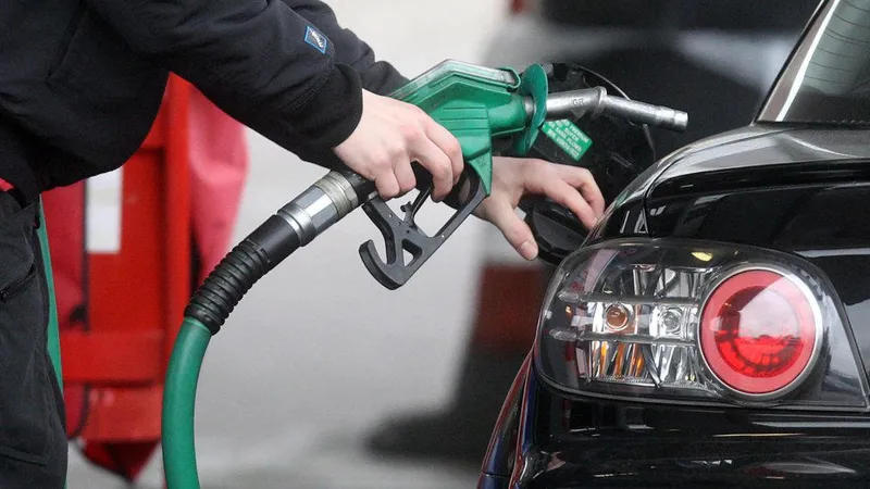 In the past three days, fuel prices have increased by 6 to 20 tetri, and at some gas stations the price of gasoline has reached 4 lari