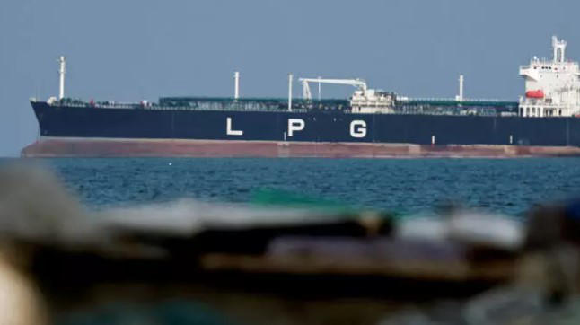 ქუვეითის ნავთობგადამამუშავებელ ქარხანაში დრონებით თავდასხმის შედეგად ხანძარი გაჩნდა