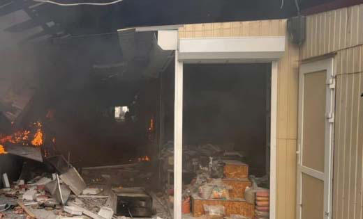 უკრაინული მედია - რუსებმა ქალაქ ნიკოპოლს დაარტყეს, დაიღუპა 5 ადამიანი