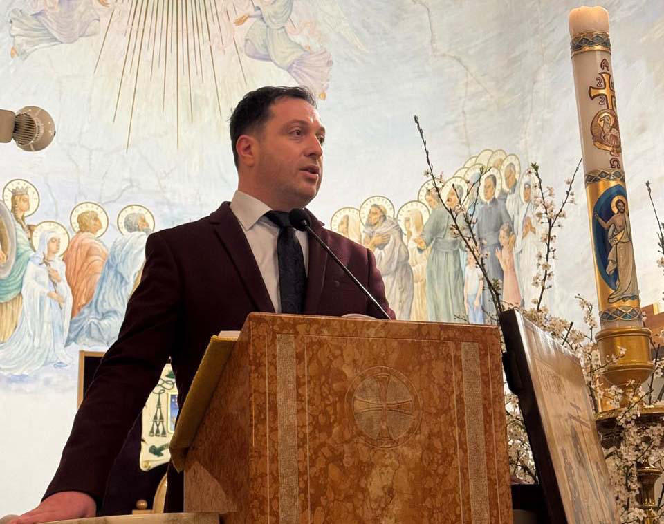 კათოლიკური ეკლესია აღდგომას ზეიმობს