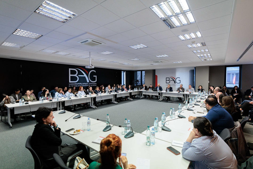 საქართველოს ბიზნეს ასოციაციამ შრომითი მიგრაციის ახალ რეგულაციებთან დაკავშირებით სამუშაო შეხვედრა გამართა