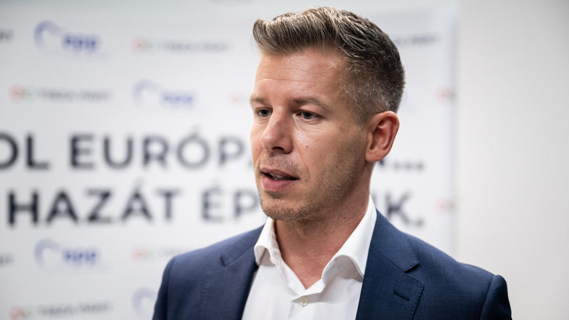 პეტერ მადიარი ჯეი დი ვენსის ვიზიტზე - უნგრეთის არჩევნებში ჩარევის უფლება არცერთ უცხო ქვეყანას არ აქვს - უნგრეთის ისტორია ვაშინგტონში, მოსკოვში ან ბრიუსელში არ იწერება