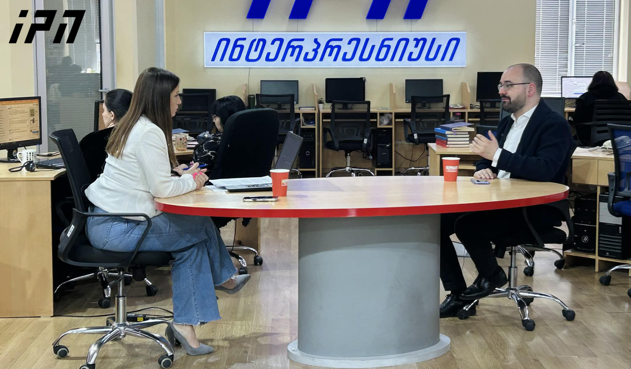 გრიგოლ გეგელია - ანაკლიის პორტი უნდა აშენდეს ამერიკული და არა რუსულ-ჩინური ბუნდოვანი კაპიტალით, ალიევთან ივანიშვილის შეხვედრაზე კი გამოჩნდა, რომ სახელმწიფო ატროფირებულია და ბიძინას ბინასა და მინისტრთა კაბინეტს შორის განსხვავება არ არსებობს