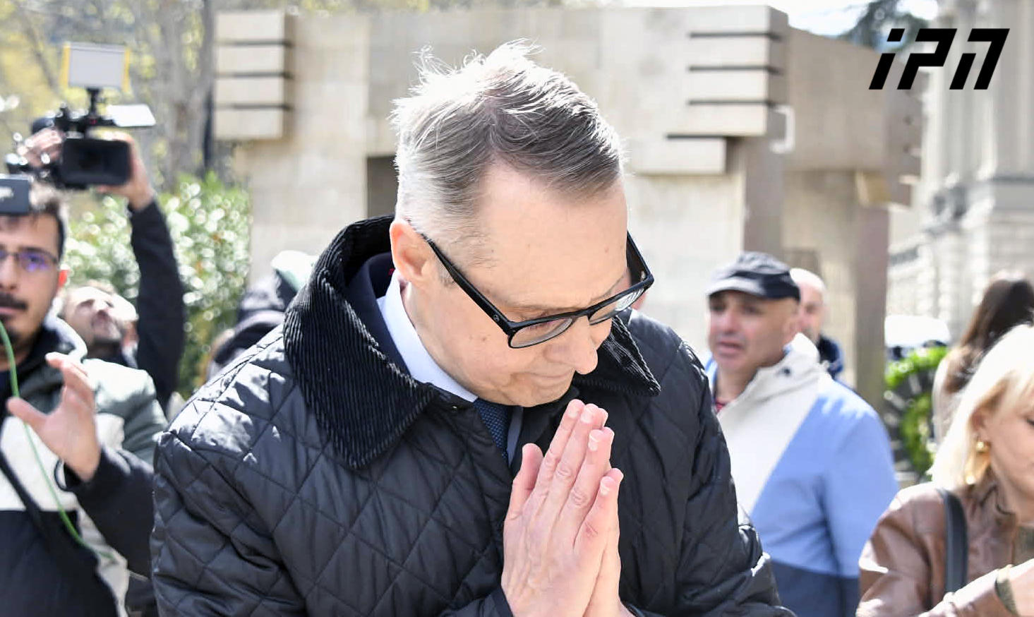 პეტერ ფიშერმა 9 აპრილს დაღუპულთა ხსოვნას პატივი მიაგო