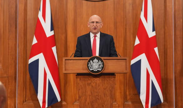 ჯონ ჰილი პუტინს - ჩვენ გხედავთ და ვაკვირდებით თქვენს აქტივობას ჩვენს კაბელებსა და მილსადენებთან დაკავშირებით - მათი დაზიანების ნებისმიერ მცდელობას სერიოზული შედეგები მოჰყვება