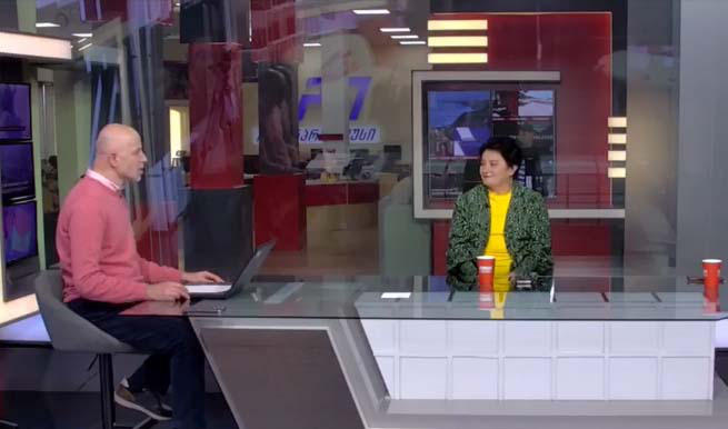 მარიზი კობახიძე - „ქართული ოცნების“  წარმომადგენლები შარშანაც ვერ გაეკარნენ მემორიალის ტერიტორიას, გამწარებული დედები იძულებულები გავხდით, ასე მოვქცეულიყავით - დღეს ჟურნალისტებთანაც არ გაჩერდნენ, ყვავილის შორიდან სროლა გამოუვიდათ