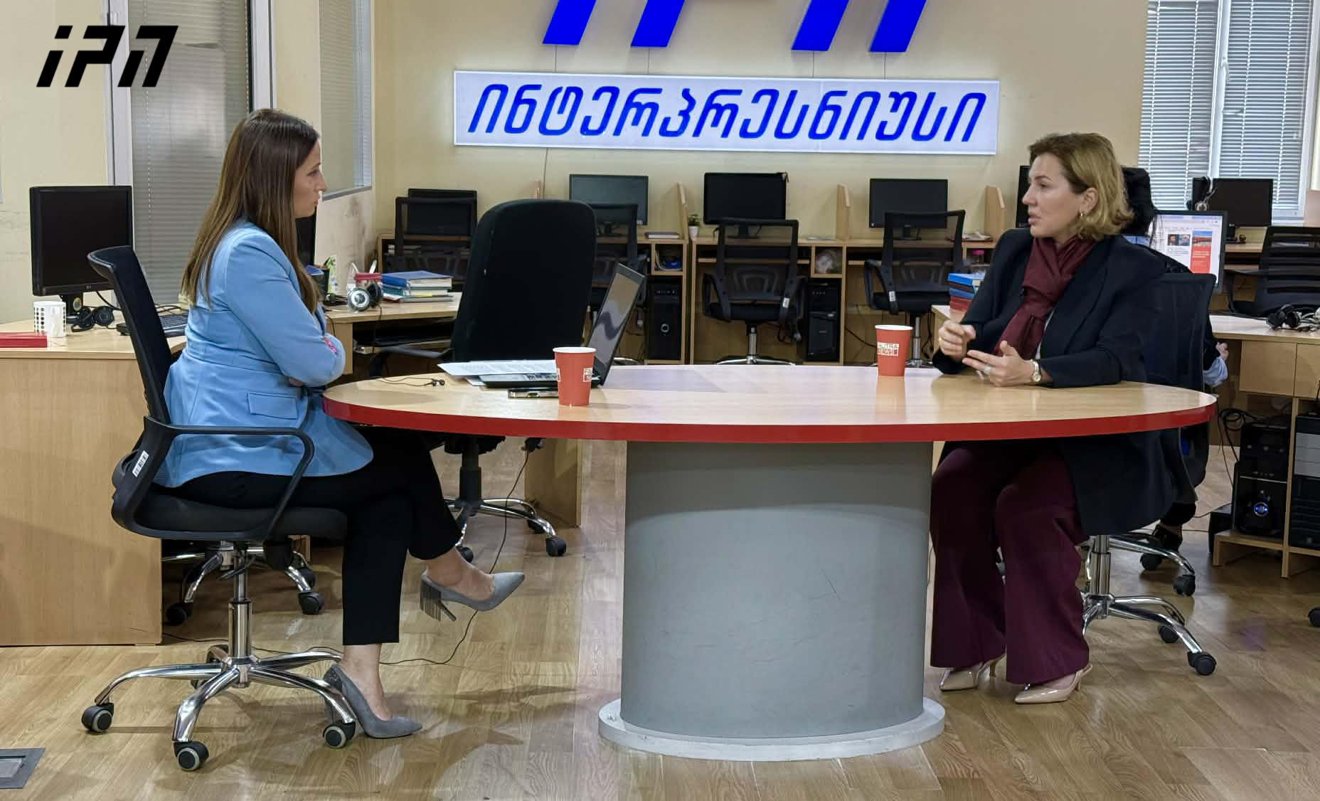 ანა დოლიძე - რატომ დახურეს აბასთუმნის ცა ახლა და არა მანამდე? ახლა ფრენები ზეაქტიურია, მათ შორის ირანის კონფლიქტის გამო და სავარაუდოდ, ეს ხელს უშლის ბიძინა ივანიშვილს, სალომე ზურაბიშვილი კი არათანმიმდევრული პოლიტიკოსია