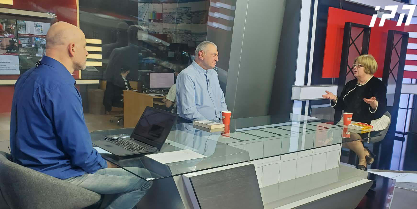 ლელა ჯეჯელავა ხელისუფლებაზე - სულ მინდა ვიკითხო, რანაირი დიპლომატიაა ეს, გაულანძღავი არ დატოვეს ბრიუსელი, ვაშინგტონი - ერთადერთი დიპლომატია, რასაც ვამჩნევ ეს არის, მორცხვად რომ იღიმებიან ზახაროვას მუქარაზე