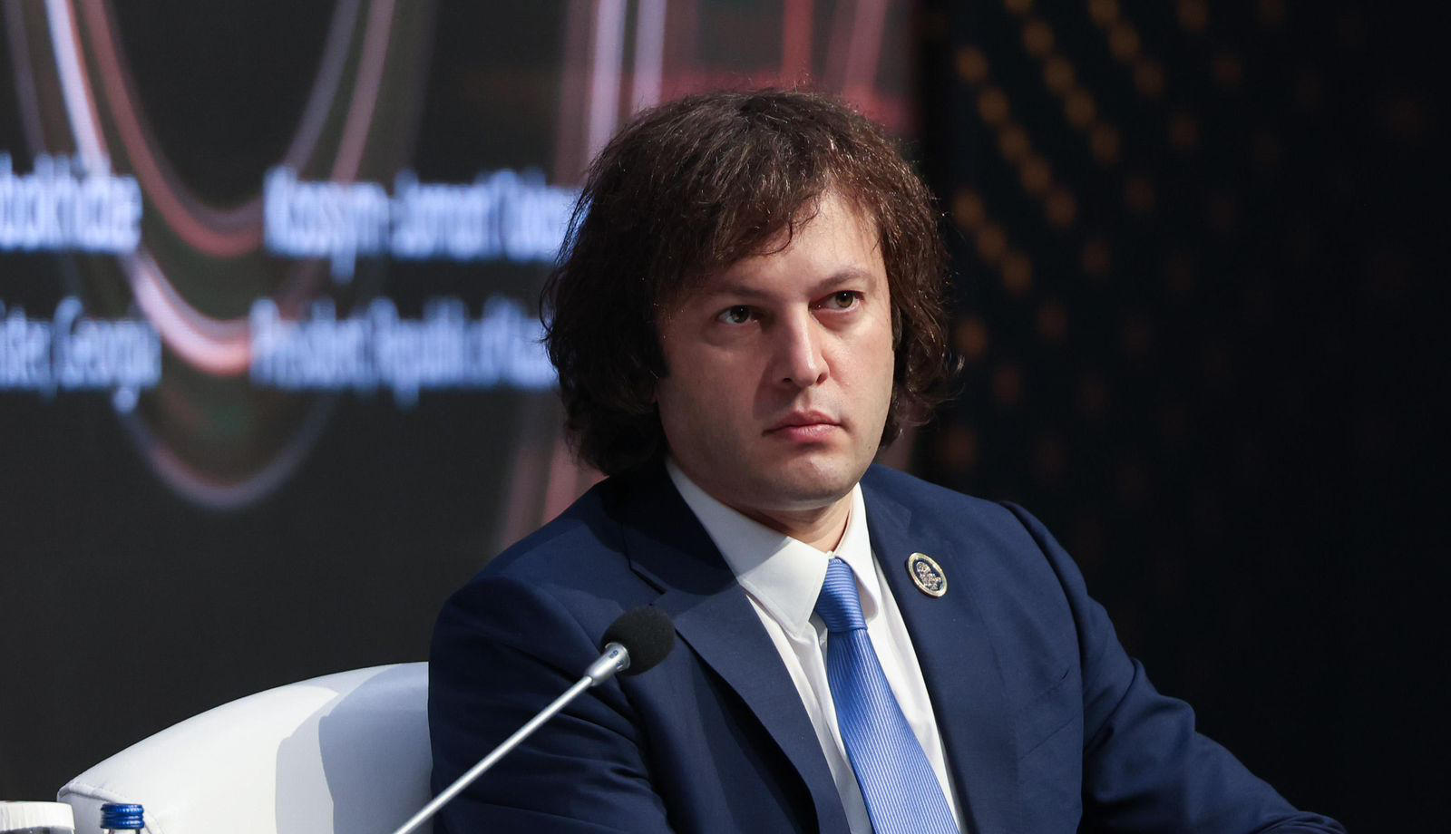 ირაკლი კობახიძე - ევროკავშირს ჰქონდა ძლიერი იდენტობა, კეთილდღეობის ძლიერი მაჩვენებლები, ძლიერი დემოკრატია და სამართლის უზენაესობა, თუმცა ამჟამად სამივე მიმართულებით სერიოზული გამოწვევები აქვს, ეს ჩვენ ძალიან გვაწუხებს