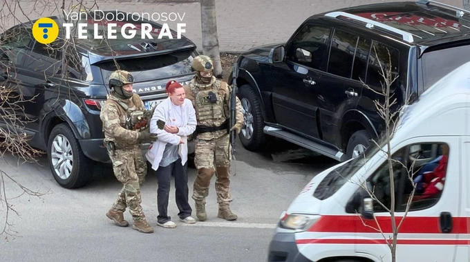 ვოლოდიმირ ზელენსკის განცხადებით,  კიევში სროლის შედეგად 5 ადამიანი დაიღუპა,  ლიკვიდირებულია თავდამსხმელი