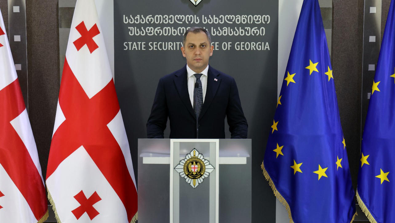 სუს-მა ტერორისტულ ორგანიზაცია „ისლამურ სახელმწიფოში“ გაწევრიანებისა და ტერორისტულ საქმიანობაში დახმარების ბრალდებით ორი პირი დააკავა