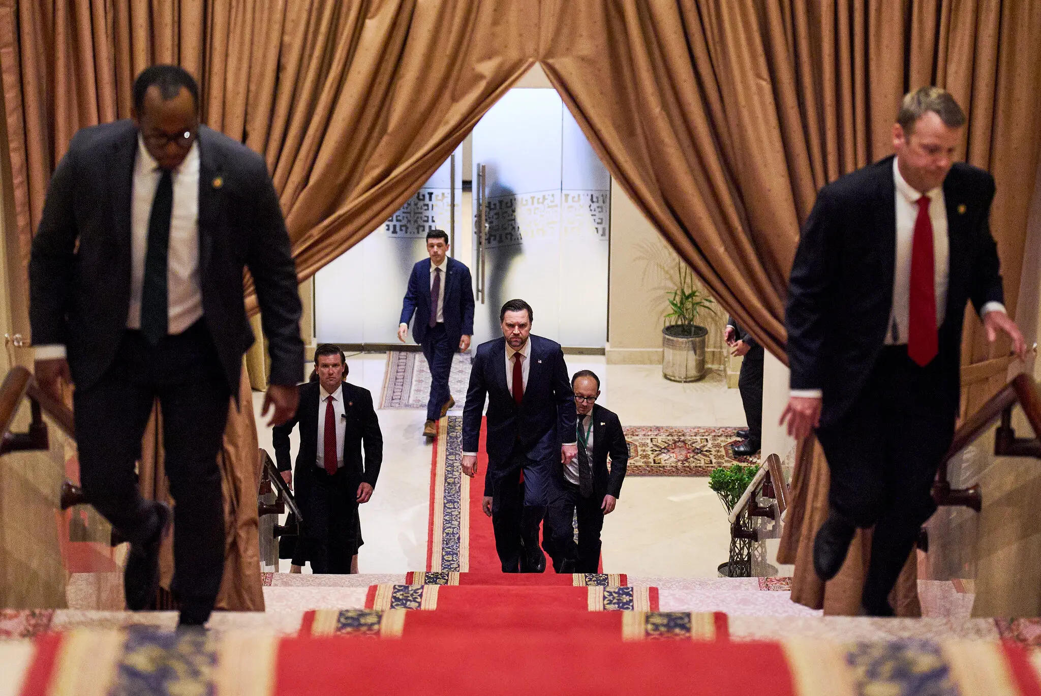 The New York Times - შესაძლოა, ირანის დელეგაცია პაკისტანში სამშაბათს ჩავიდეს