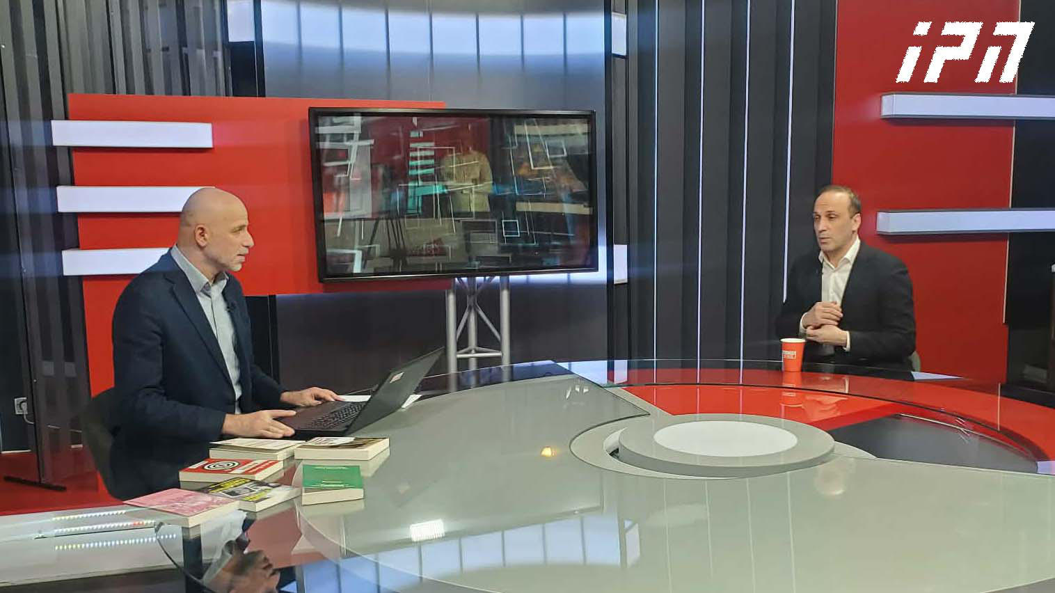 ლევან გოგიჩაიშვილი - ივანიშვილმა მდინარაძეს დილით გენერლობა მისცა და საღამოს კოორდინატორად დანიშნა - ივანიშვილის ბუნებაა, ადამიანი ლიმონივით გამოწუროს და მერე გადააგდოს