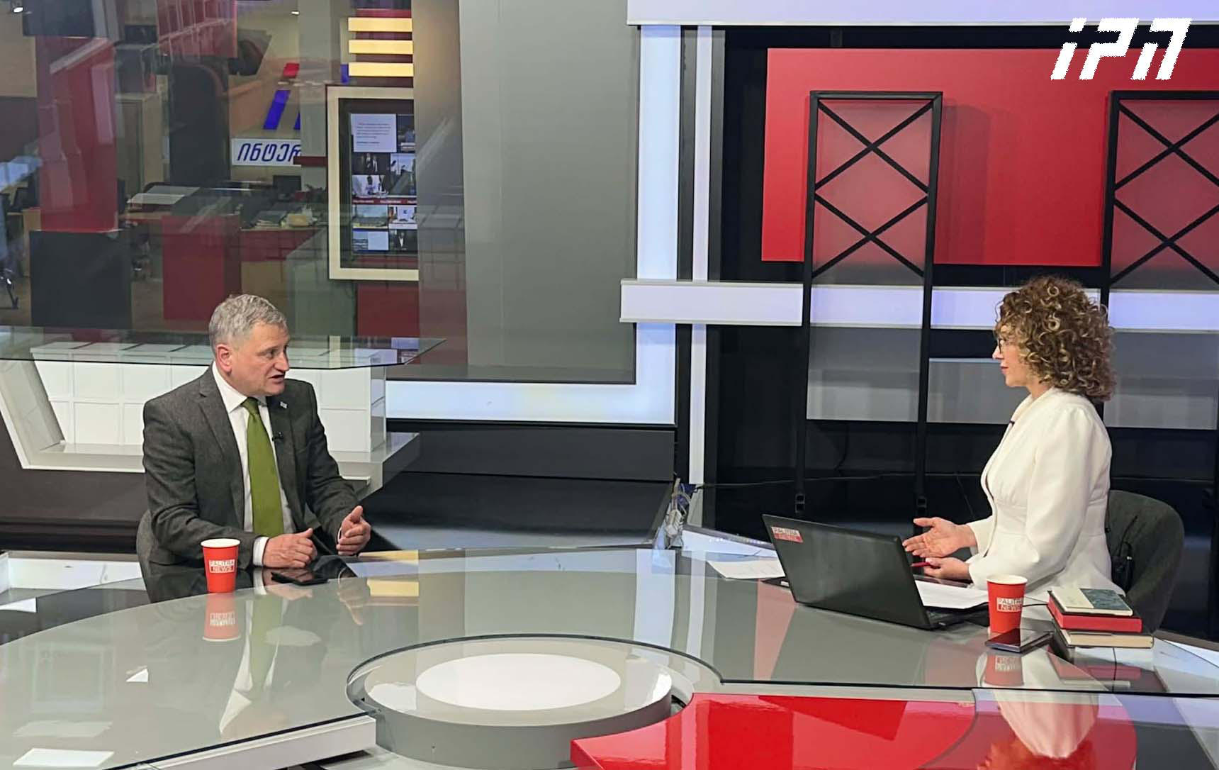 არმაზ ახვლედიანი - არ გამოვრიცხავ, საჭირო გახდეს საგარეო საქმეთა მინისტრის ცვლილებაც - კობახიძემ თამაშის ნაწილი აშკარად წააგო, მდინარაძე კი თამაშგარე მდგომარეობაშია