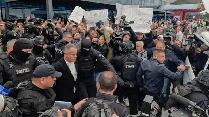 მედია - მოლდოველ ოლიგარქ ვლადიმირ პლახოტნიუკს 19 წლით თავისუფლების აღკვეთა მიუსაჯეს