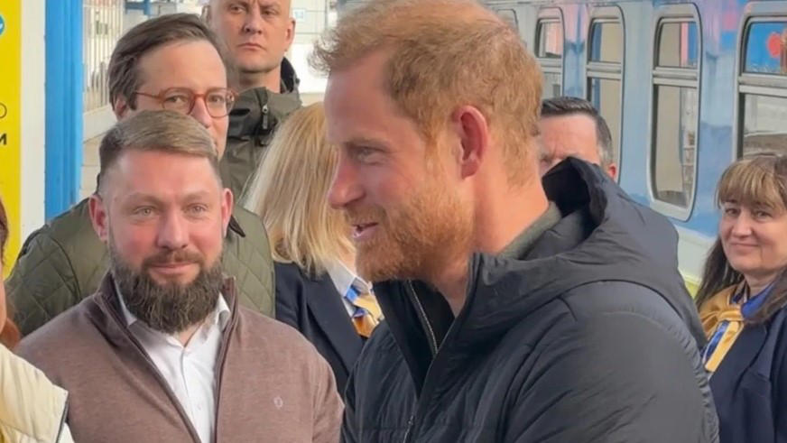 პრინცი ჰარი კიევში ჩავიდა