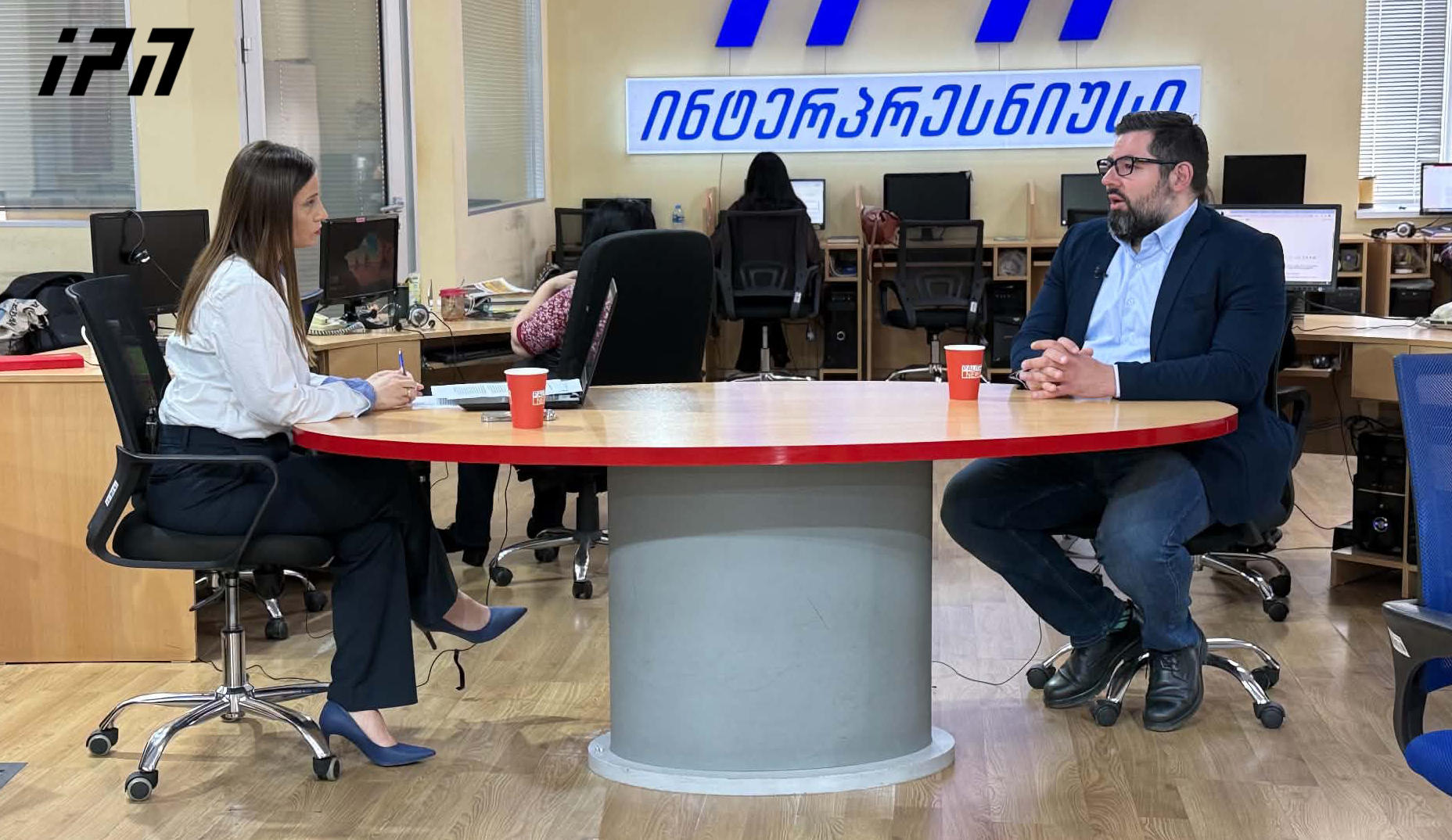 ნიკოლოზ ხატიაშვილი - ევროკავშირის ელჩის განცხადება არ არის თითის დაქნევა, ეს არის მითითება პრობლემებზე, მაგრამ საგარეო უწყებაში იმ ქვეყნების ელჩებს იბარებენ, რომლებსაც კარგი უნდათ და არ იბარებენ მათ, ვინც მართლა თითს გვიქნევს