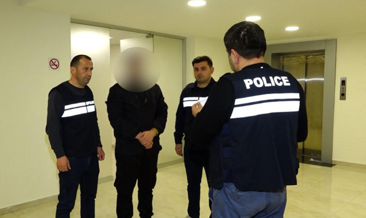 თბილისში უცხო ქვეყნის მოქალაქე მოკლეს - დაკავებულია პირი, რომელიც პოლიციაში თავად გამოცხადდა