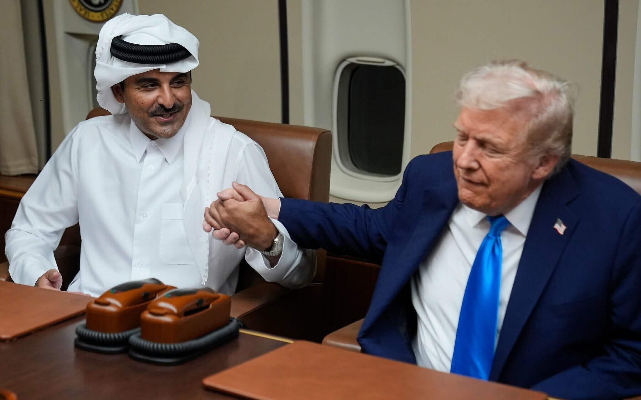 Reuters - დონალდ ტრამპი კატარის ამირას ესაუბრა