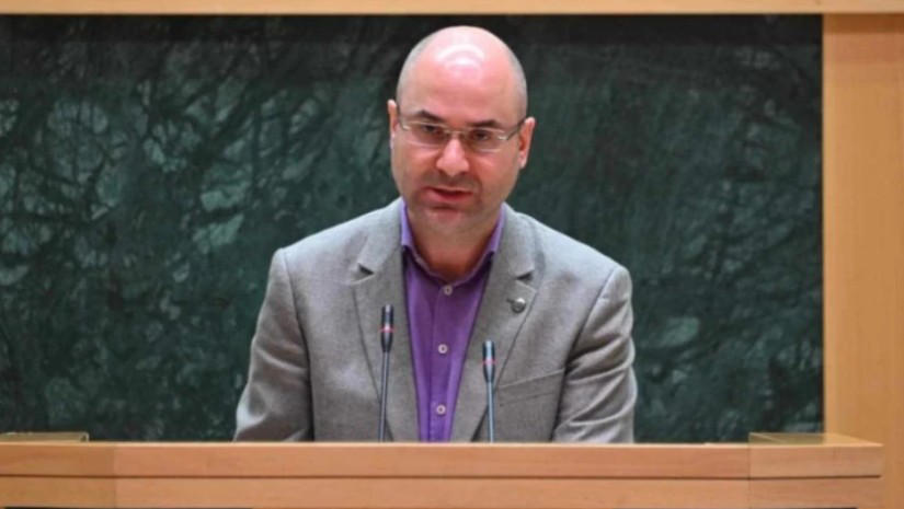 მთავრობის საპარლამენტო მდივანი - სამართალდამცავი ორგანოების კოორდინაციის საკითხებში სახელმწიფო მინისტრის აპარატი არ შეიქმნება - სახელმწიფო მინისტრს ორგანიზაციულ, მატერიალურ და ტექნიკურ მხარდაჭერას მთავრობის ადმინისტრაცია გაუწევს