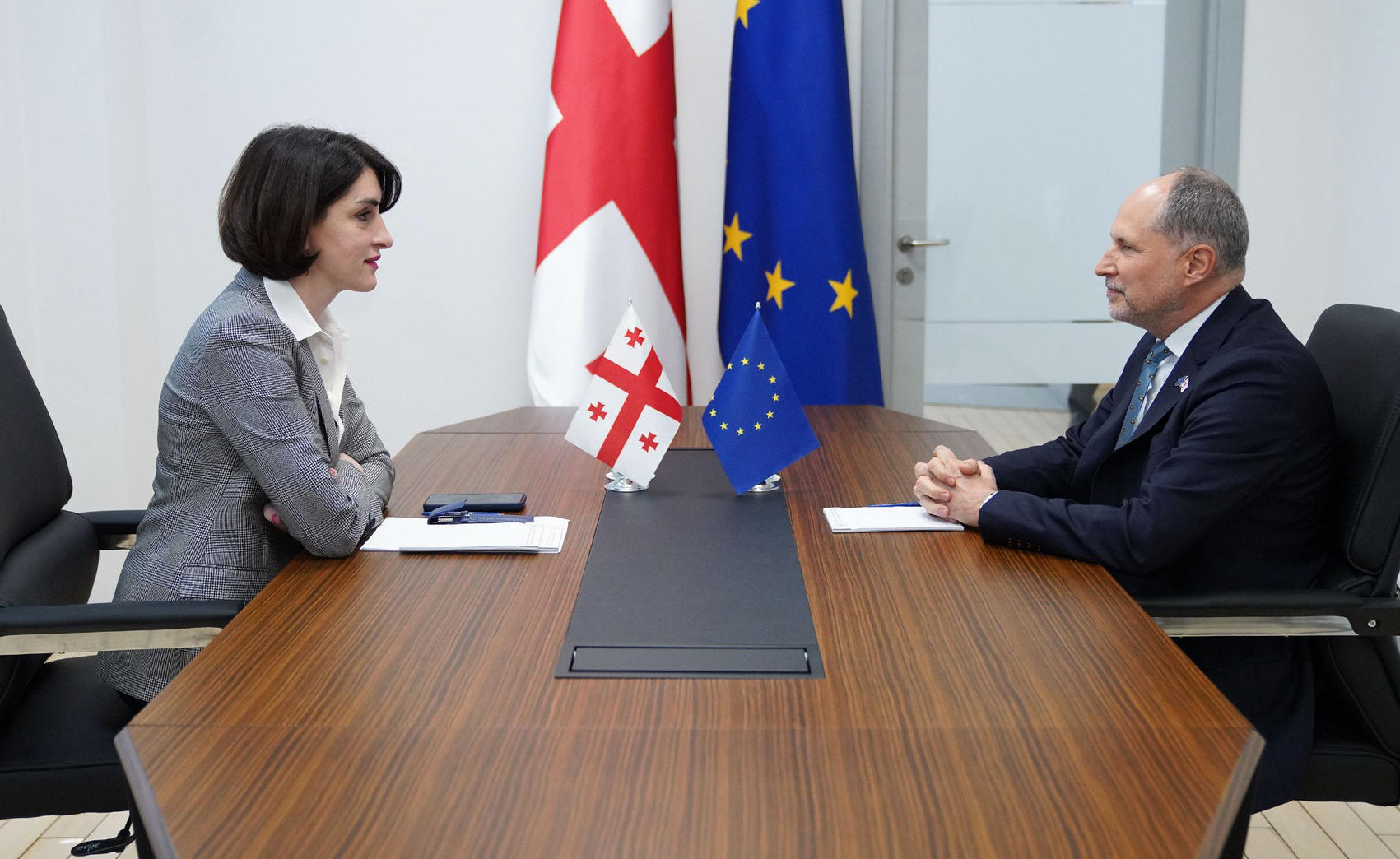 პაველ ჰერჩინსკისა და მაკა ბოჭორიშვილს შორის შეხვედრა დასრულდა