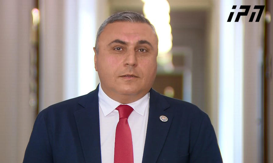 დავით მათიკაშვილი - მიბრძანდეს ბატონი ჰერჩინსკი და აუხსნას როგორც საგარეო უწყების ხელმძღვანელს, ასევე სრულიად ქართველ საზოგადოებას, რა იგულისხმა იმ ტექსტში, რაც ყველამ მოვისმინეთ